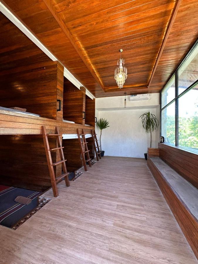 Penida Hills Hostel Batununggul Bagian luar foto